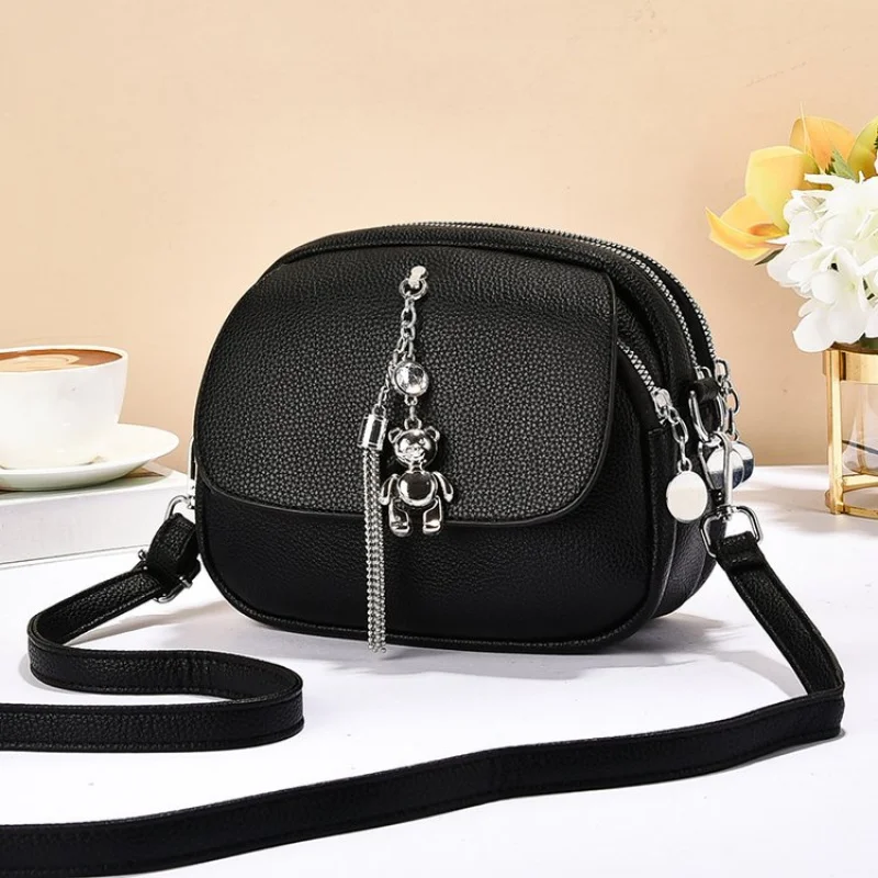 

Fashionable Faux Leather Crossbody Bag Women Breathable Fabric Magnetic Pocket Buckle Strap Lightweight All-Match Casual Bag​