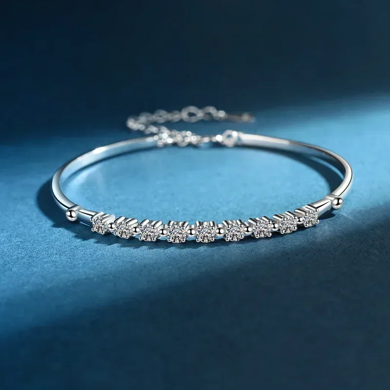 A Row of Stars Total 2.7 Carat Moissanite Diamond Bracelet, Pretty Wedding Gift PT950 Platinum Girls Fine Jewelry for Women Type