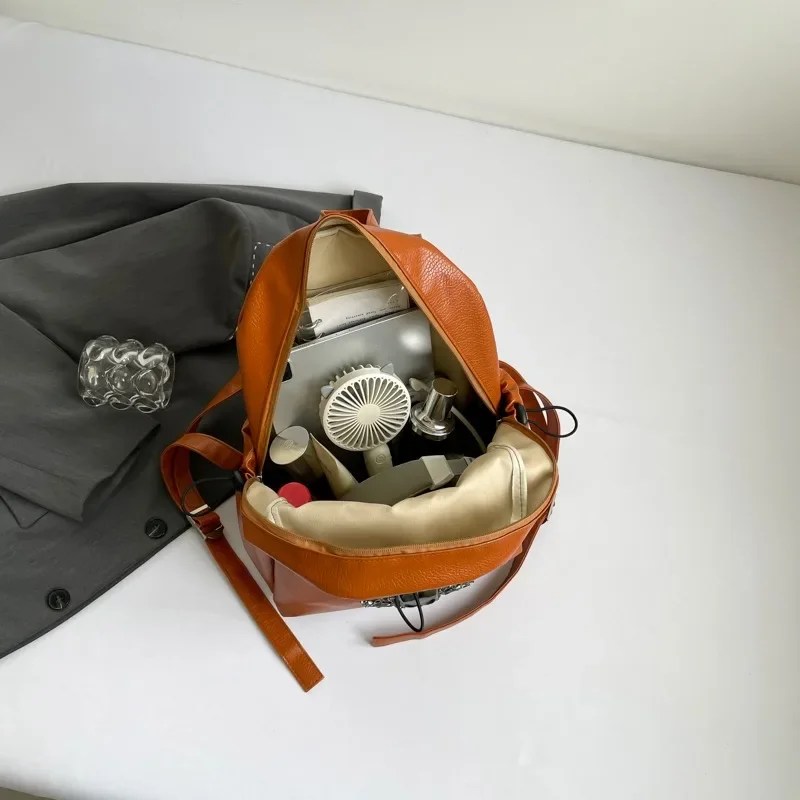Women\'s Trendy Personality Punk Style Soft PU Leather Backpack with Metal Skull Decoration Daily Use Small Backpacks for Women