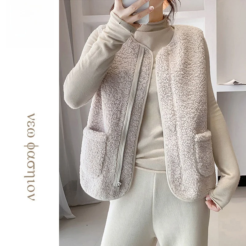 

Women's Lamb Fur Vest Outerwear Inteated Leather And Fur Wear-resistant Autumn Season round Ne Zipper Closure Casual Sle