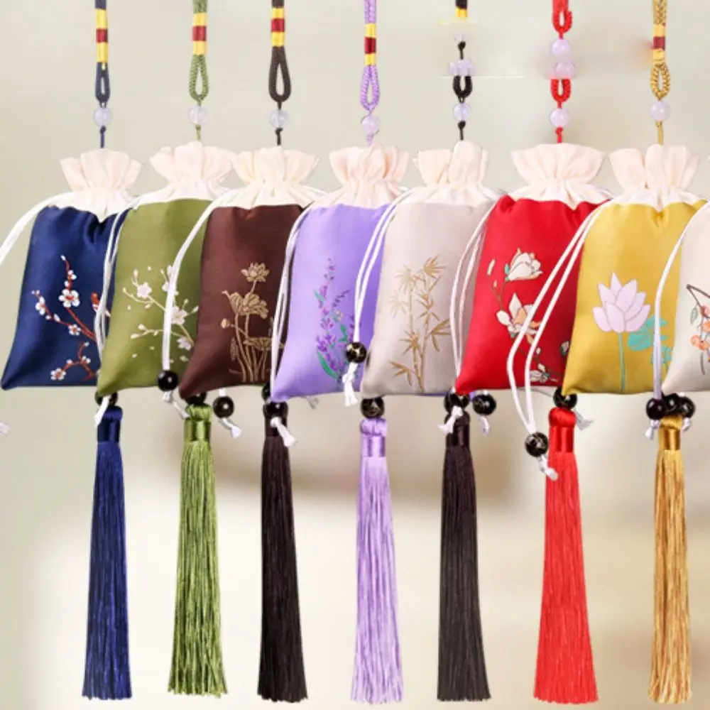 Bolsa de jóias portátil Tassel Saco de bordado estilo chinês Enfeites de carro de lótus, brinco, decoração do quarto