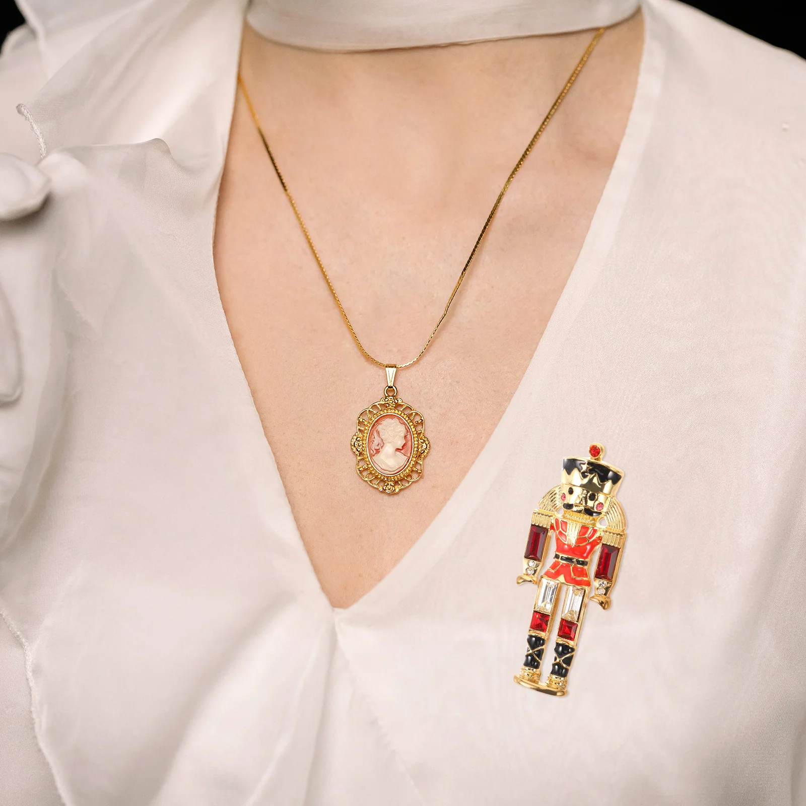 

Nutcracker Brooch Ornament Decoration Scarf Women European and American