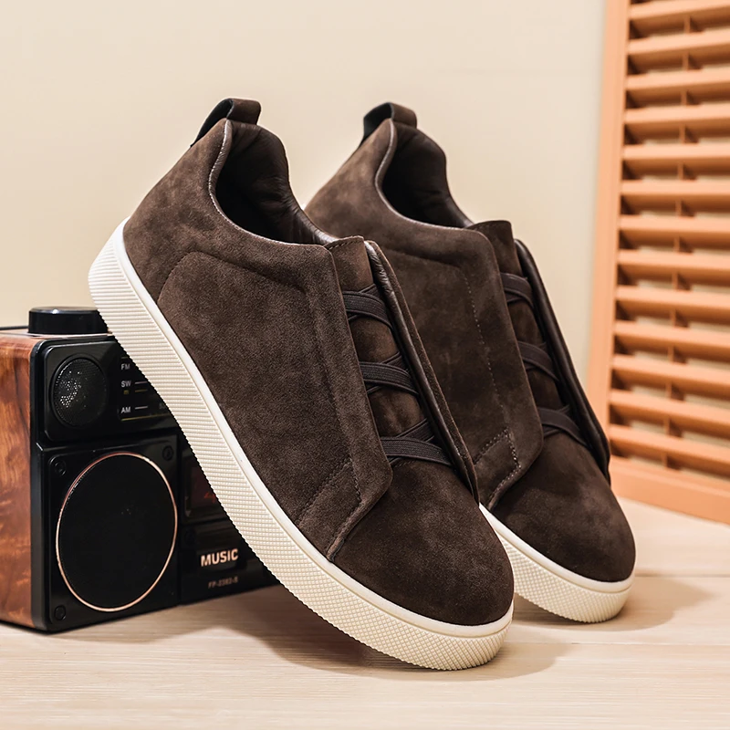 Spring men's thick soled board shoes high-quality suede leather casual sports shoes comfortable and fashionable low top shoes