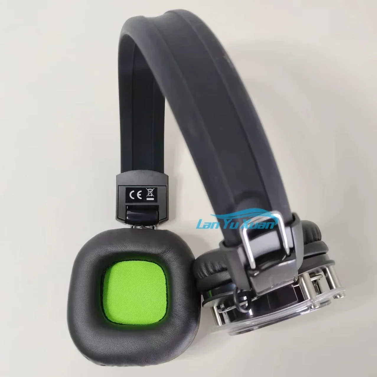 Venda quente SD008A Fone de ouvido sem fio silencioso para discoteca com luzes LED Distância de controle de 500M para festa silenciosa