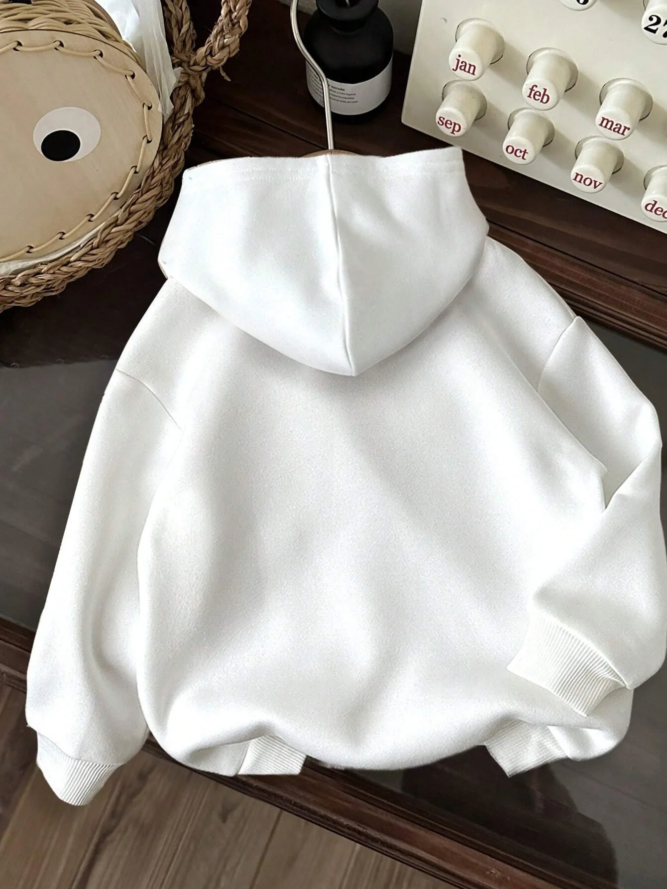 2024 Women\'s Casual Simple Milano Pattern White Hoodie Sweatshirt Loose Fit Thick Fleece Lining Suitable For Autumn And Winter