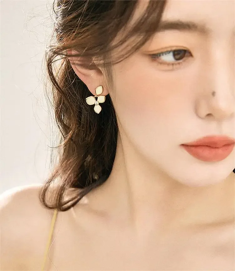 

White Enamel Flower Earrings For Women 2024 Eardrop Party Gift Trendy Wedding Party Jewelry