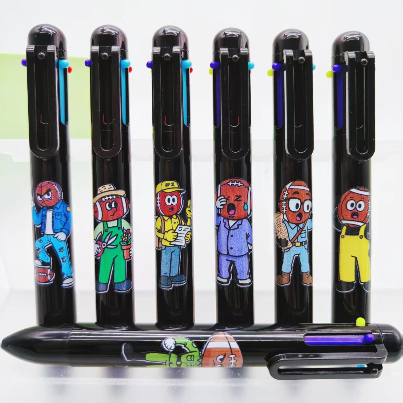 

5PCS/11PCS football makeup 6-in-1 ballpoint pen black series sports style gift pen stationery office multicolor ballpoint pen