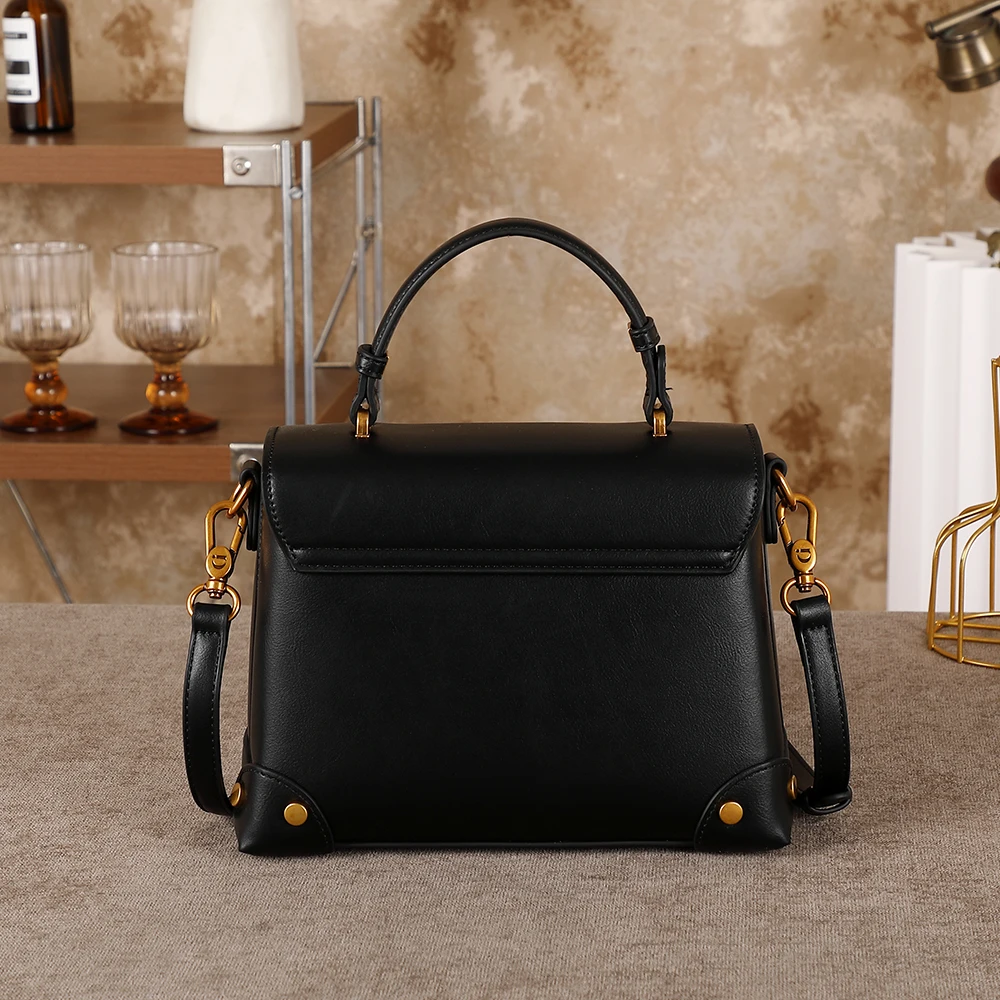 Ladies' Handbag 2026 New Fashionable Cartoon Elf Cat Handbag Crossbody Bag, a fashionable and versatile daily essential perfect