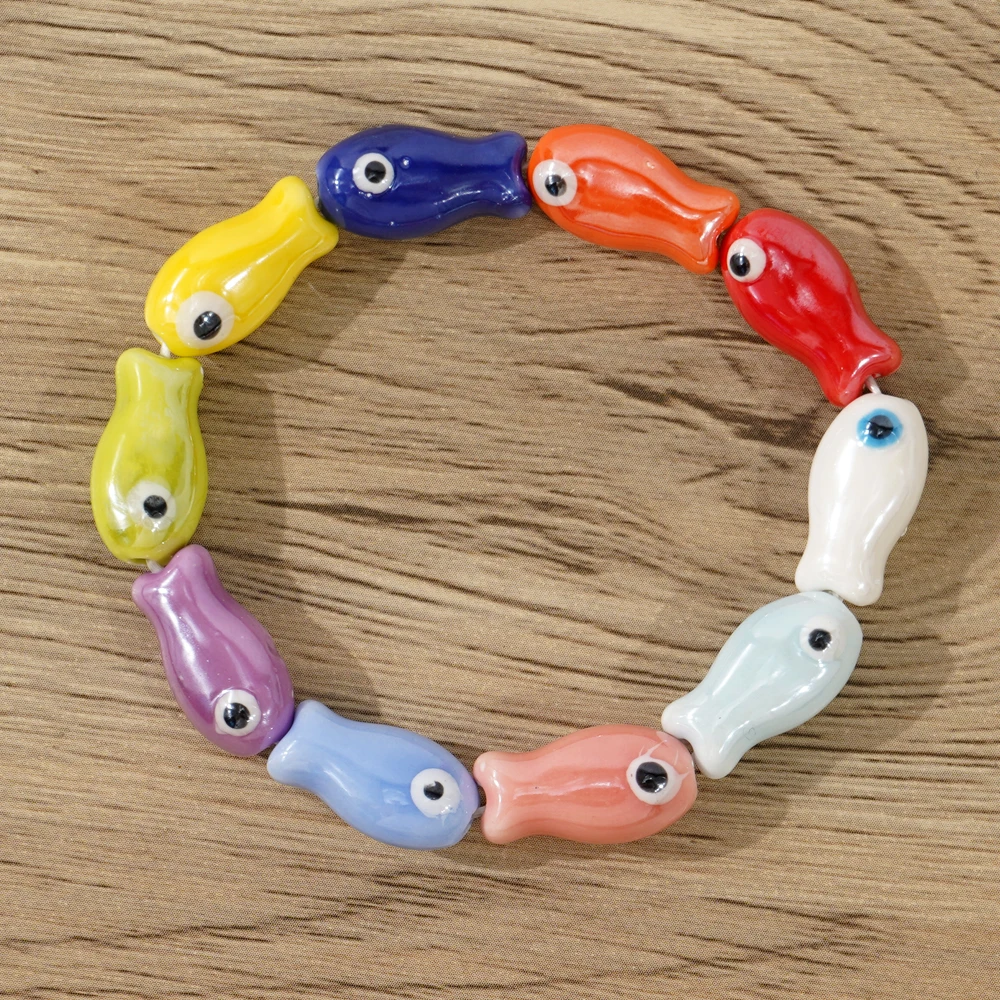 

1 PC 2025 New Fashion Color Cartoon Small Fish Ceramic Bracelet Cute Literary and Art, Personalized Accessories for Female Girls