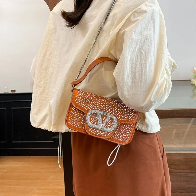 

Женская портативная сумка в стиле ретро с регулируемым ремешком, стиль через плечо, повседневное использование, модная новинка для кампуса, горячая распродажа