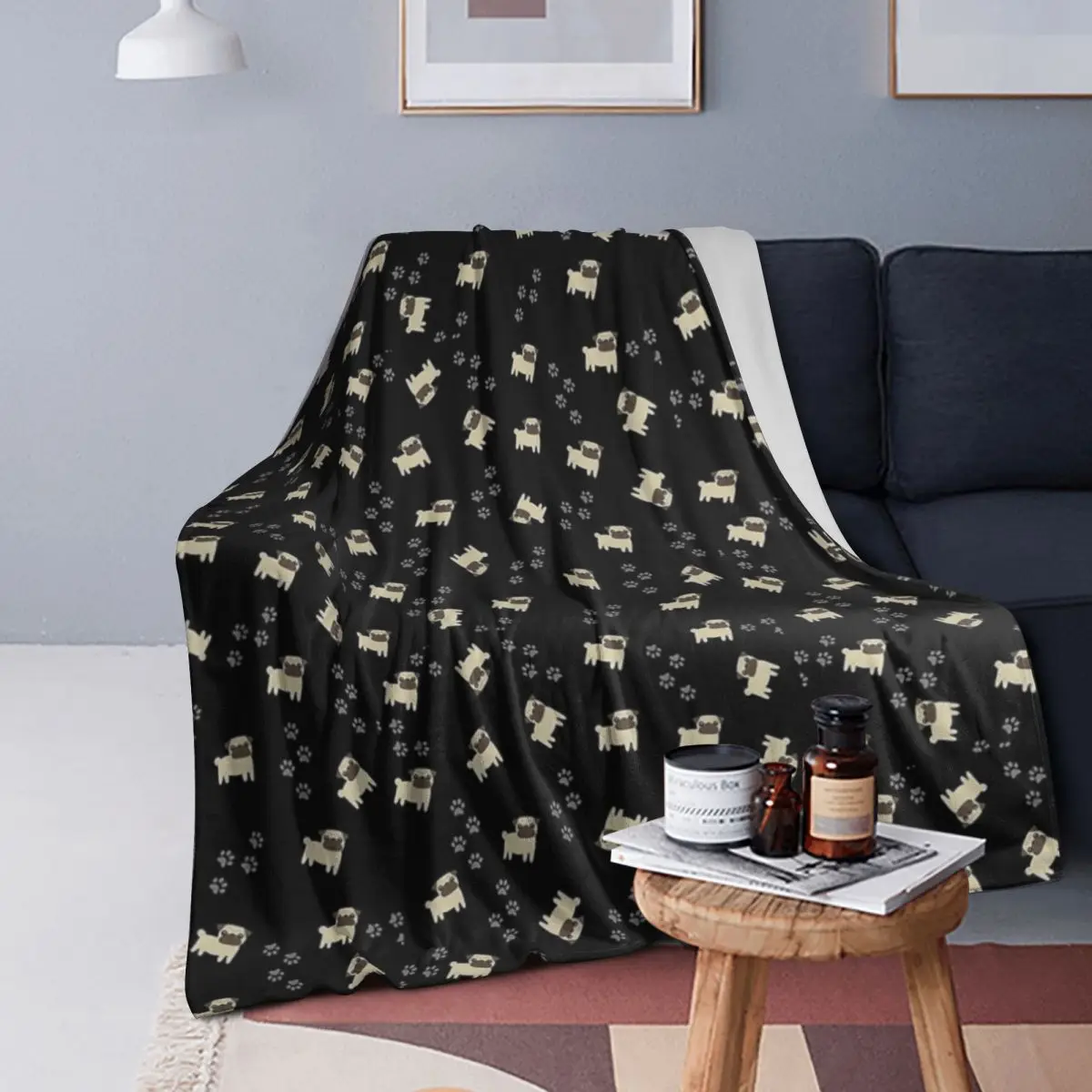 

Pugs Blankets Soft Warm Flannel Throw Blanket Bedspread for Bed Living room Picnic Travel Home Sofa