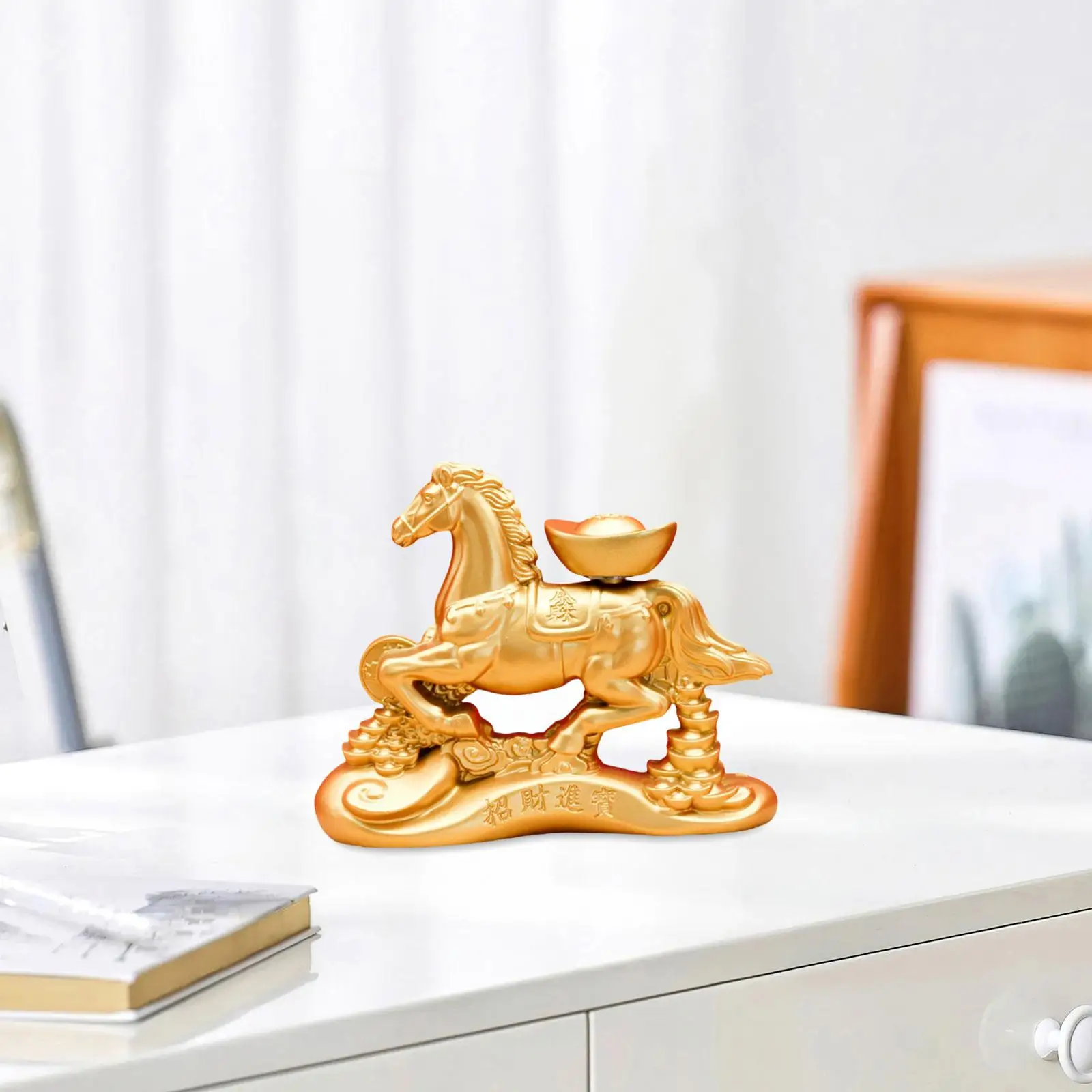 Horse Statue, Bless…