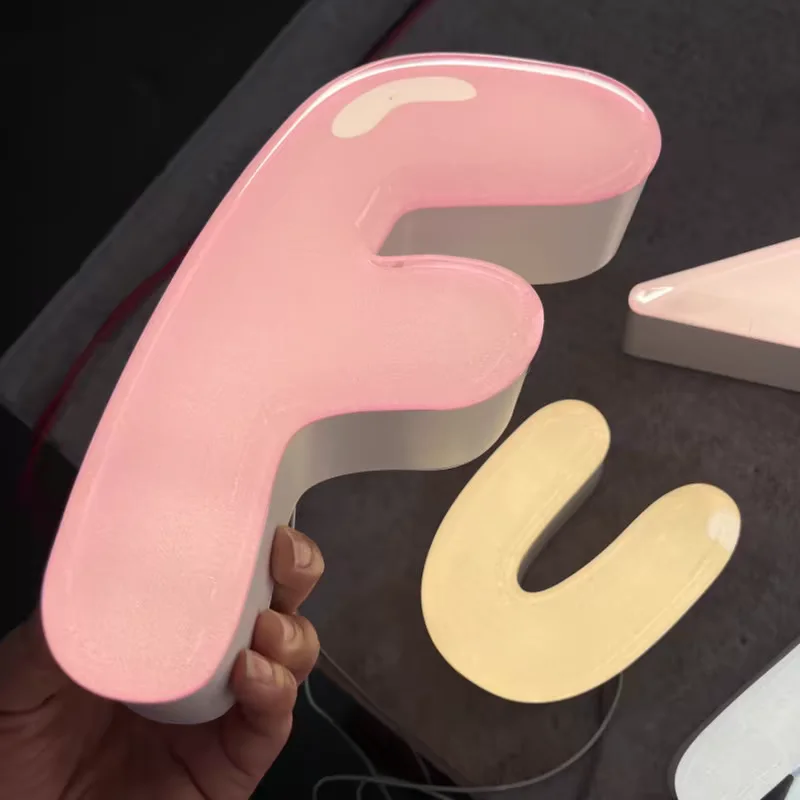 Letras LED de acrílico esférico 3D personalizadas para exteriores, letrero de tienda de plexiglás de gelatina, logotipo de negocios acrílico Macaron