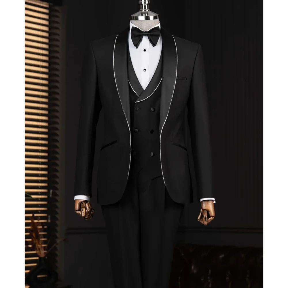 

Chic Black Men Suits Fashion Party Wedding Groom Tuxedos Shawl Lapel One Button Tailor-made Solid Color Luxury Male Suit 3 Piece