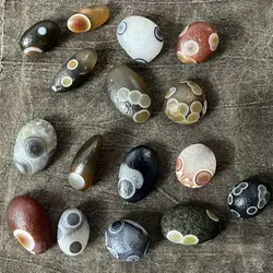 1pcs/lot Multi-eyed Gobi Big Agate Wisdom Small Sky Eyeballs The world cherishes collectibles Miraculous strong energy amulet