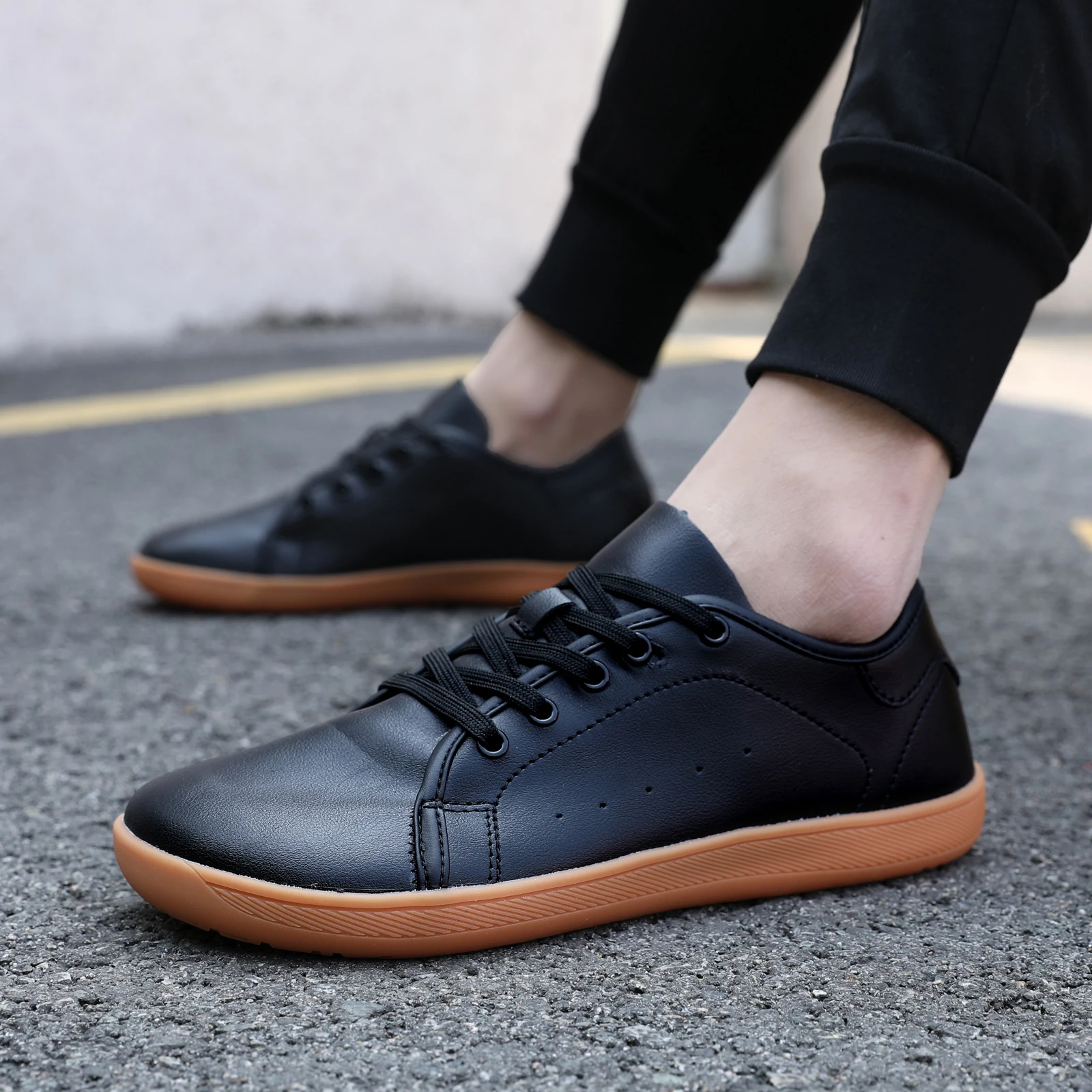 

Minimalist Black Formal Shoes Men's and Women's Modern Lace Up Design Wide Footed Shoes Barefoot Shoes 2025 Casual Running