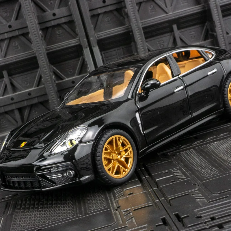 Modèle de voiture de sport Porsche Panamera en alliage métallique moulé sous pression, simulation de voiture, son et lumière, nervure arrière, collection pour enfants, 1:24