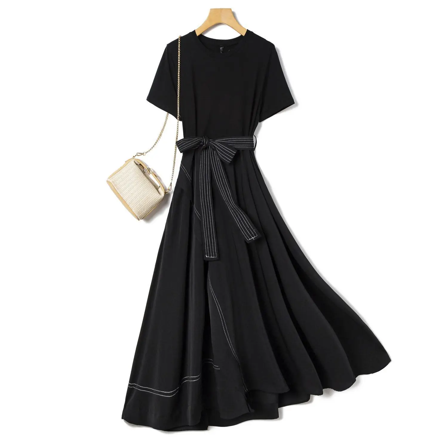 

Large size women's clothing summer new Korean thin medium and long dress design sense niche strap dress