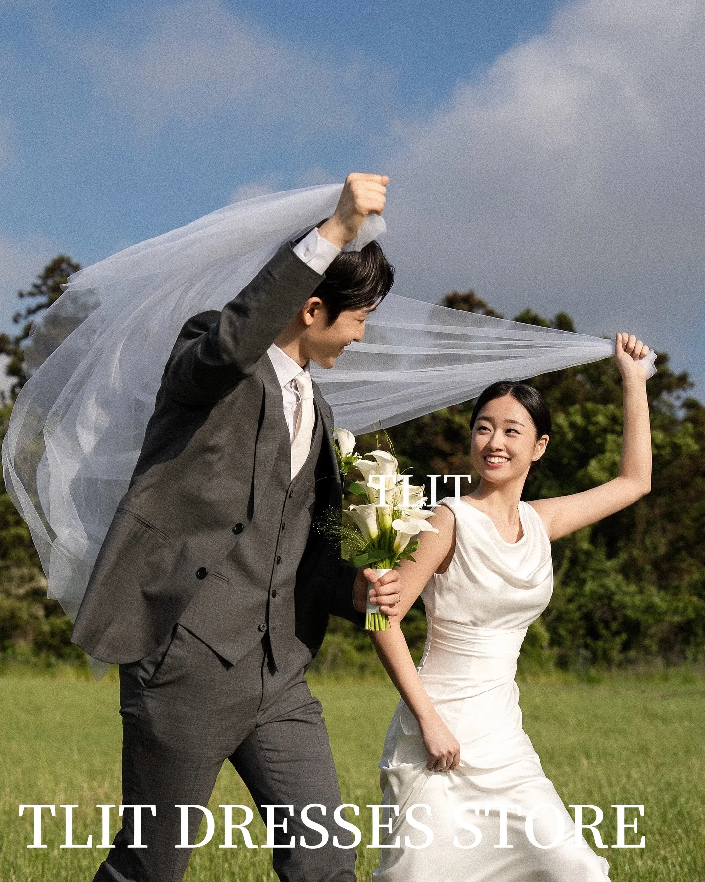 Tlit simples branco seda cetim a linha vestidos de casamento personalizado sem mangas vestidos de noiva coreia fotos sessão