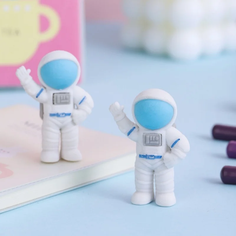 3 Pieces/lot Creative Astronaut Eraser Cute Astronaut Pencil Eraser Children's Stationery Drawing Sketch Eraser Kawaii Eraser - Image 6