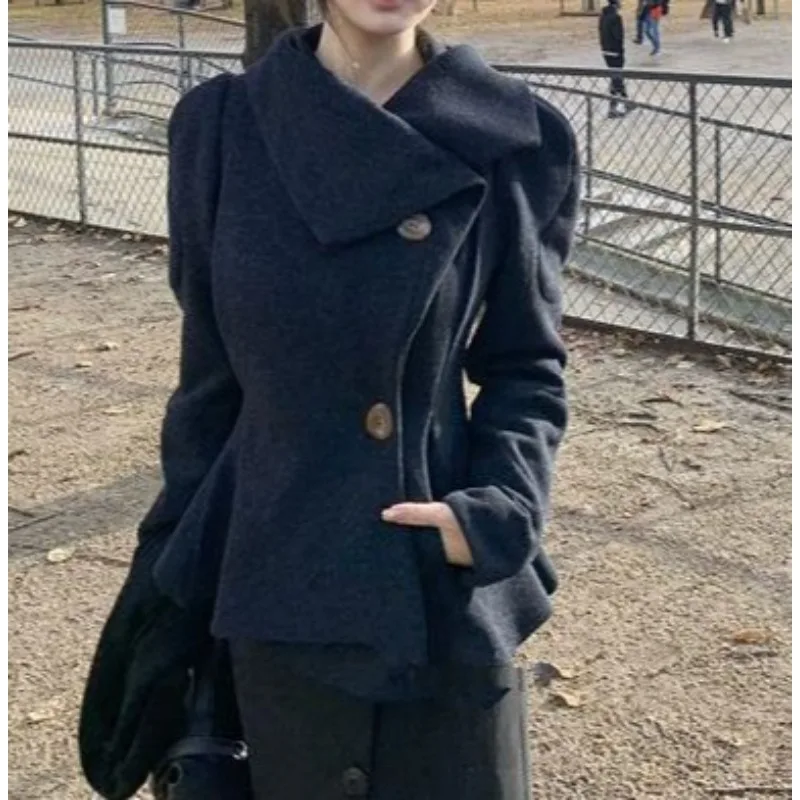 

Korean Version of Temperament, Thin Waist Bud Hem Lapel Neck Woolen Coat Women's Black Small Waist Woolen Coat