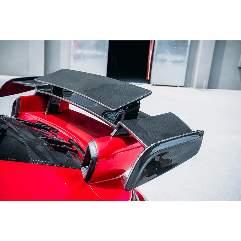 Superior Quality GTstreet R Style Carbon Fiber Rear Trunk Spoiler Crack-resistant Dimension-stable Modified Body Panel