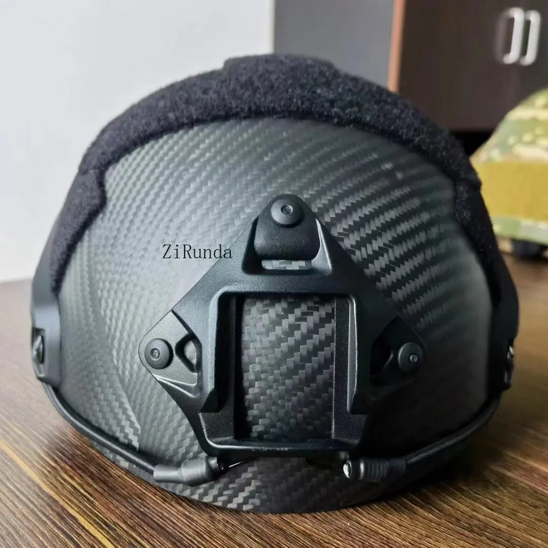 Taktischer Helm MH Edition mit Kohlefaser ausgekleideter Aufhängungsschutz Outdoor Riding Rescue Training Edition