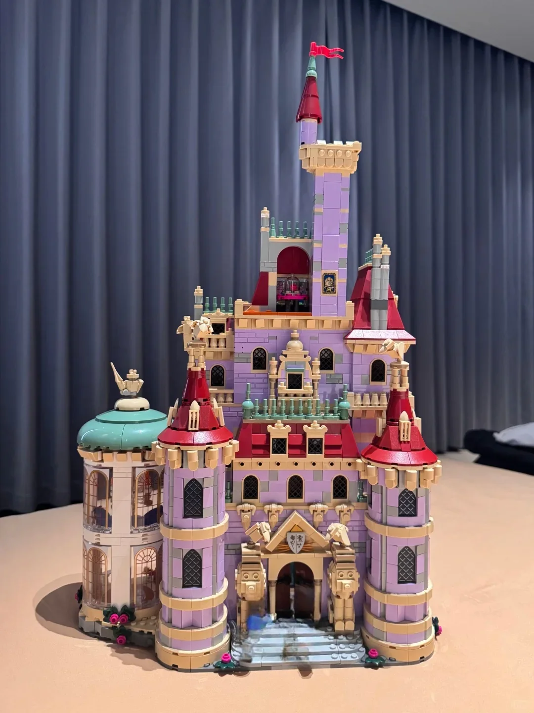 

New MOC Princess Castle Street View Building Model Blocks Home Decor Holiday Gift