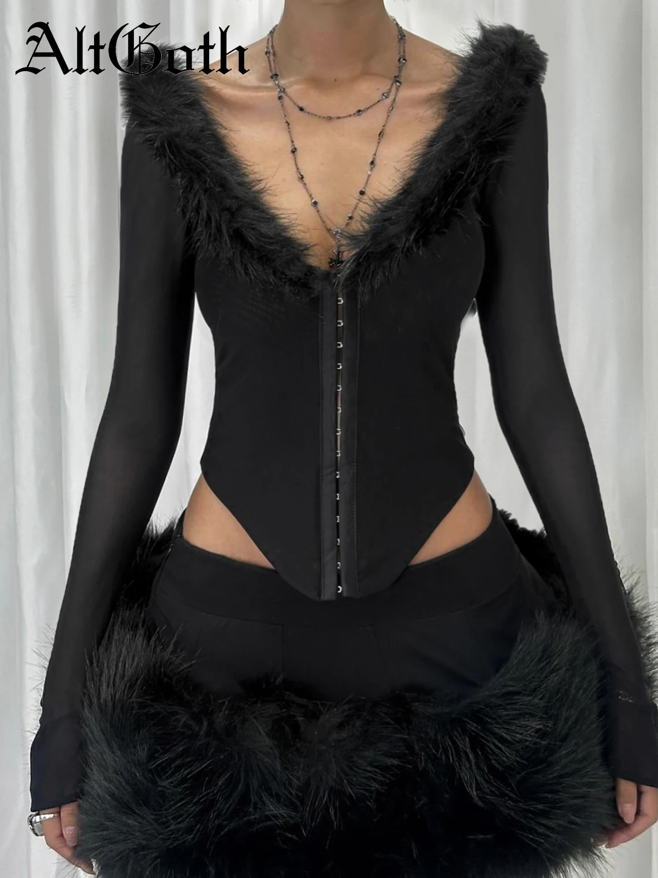 

AltGoth Streetwear Sexy Corset T-shirt Women Dark Gothic Harajuku Y2k 2000s Vintage Fur Collar V-neck Long Sleee Crop Tee Tops
