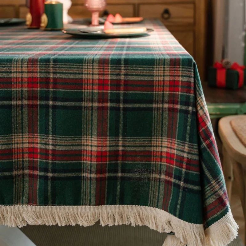 Classic Colour Woven Polyester Cotton Four Corners White Balls Christmas Tablecloth Christmas Soft Printed Tablecloth