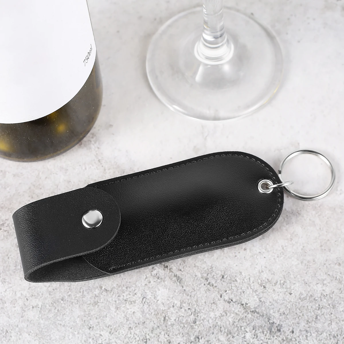 Pepper Spray Pouch PU Leather Pepper Spray Holster Mini Portable Pepper Spray Holder Self Defense Spray Leather Holder Keychain