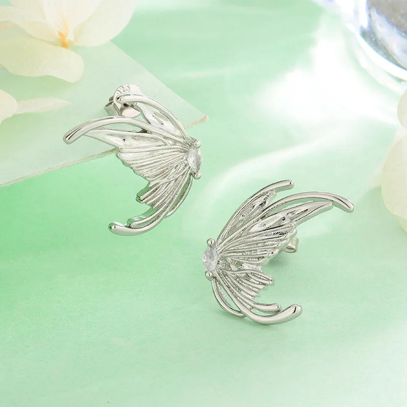 Fashion Personality Angel Wings 925 Sterling Silver Jewelry Butterfly Exquisite Stud Earrings E038