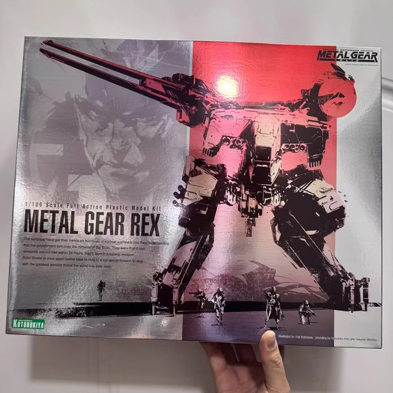 1/100 Metal Gear REX Action Model Kit