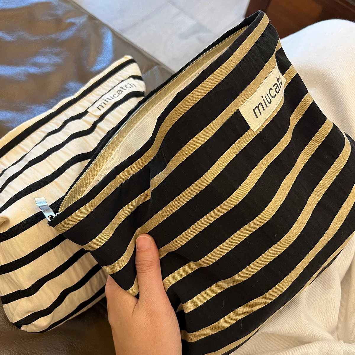 Classic striped canvas Women\'s cosmetics skin care products storage bag simple temperament girls cosmetic bag portable