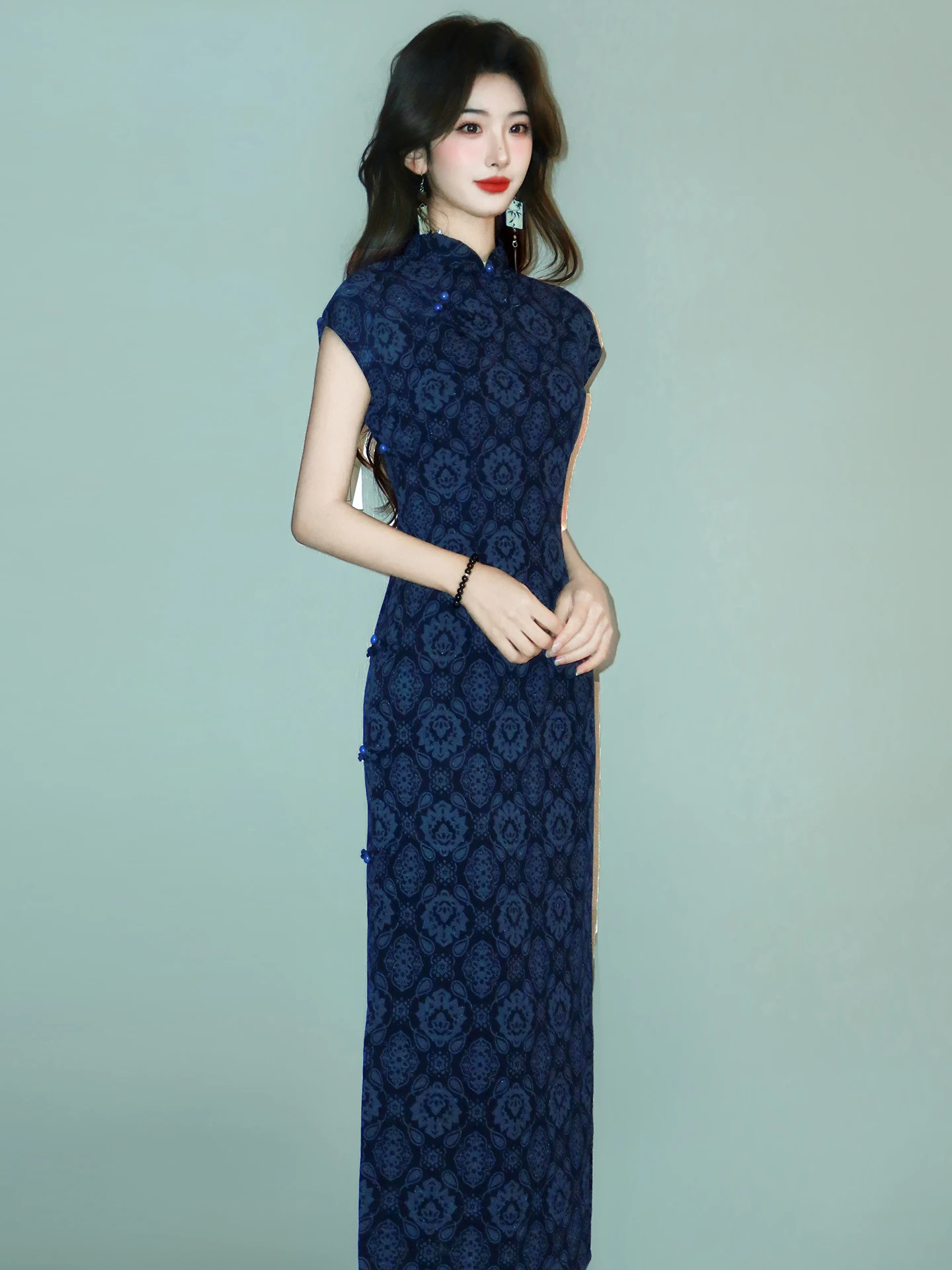 

Cobalt Blue Shanghai Qipao Women's Dress 2026 New Version Improved Chinese Style Daily Retro Young Silk Dress Summer