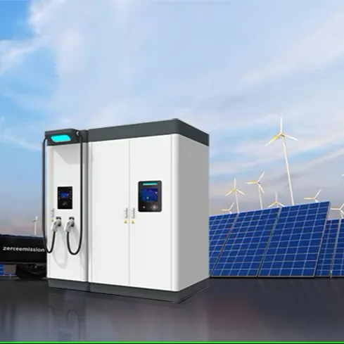 الطاقة الشمسية ESS مع شاحن EV حل متكامل 215kwh تخزين الطاقة الاحتياطية 100kw DC محطة شحن السيارة السريعة خارج الشبكة