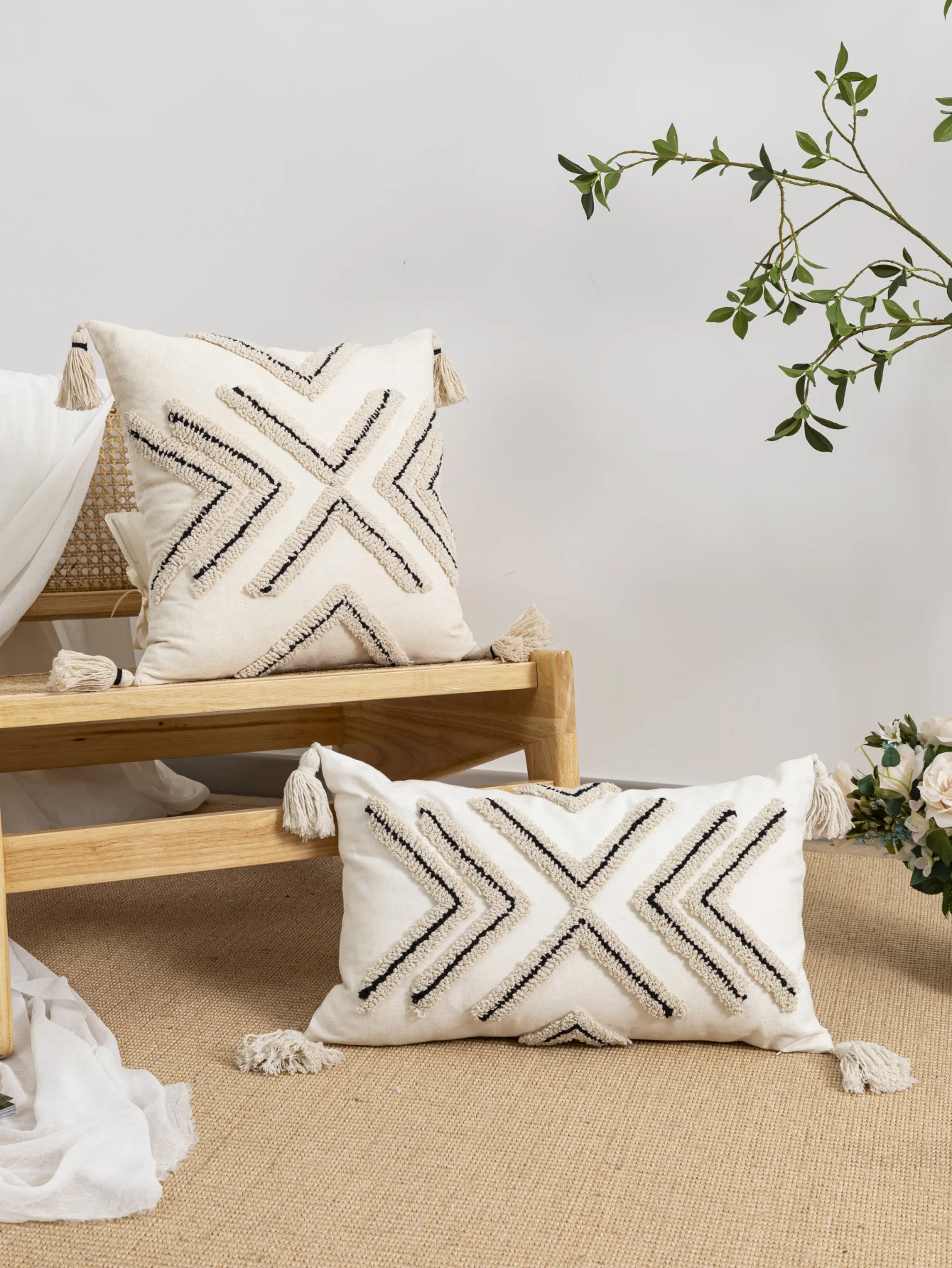 1pc Geometric Line Pattern Nordic Style Cotton Sail Material Four Corner Tassel Pillow Set Bedroom Living Room