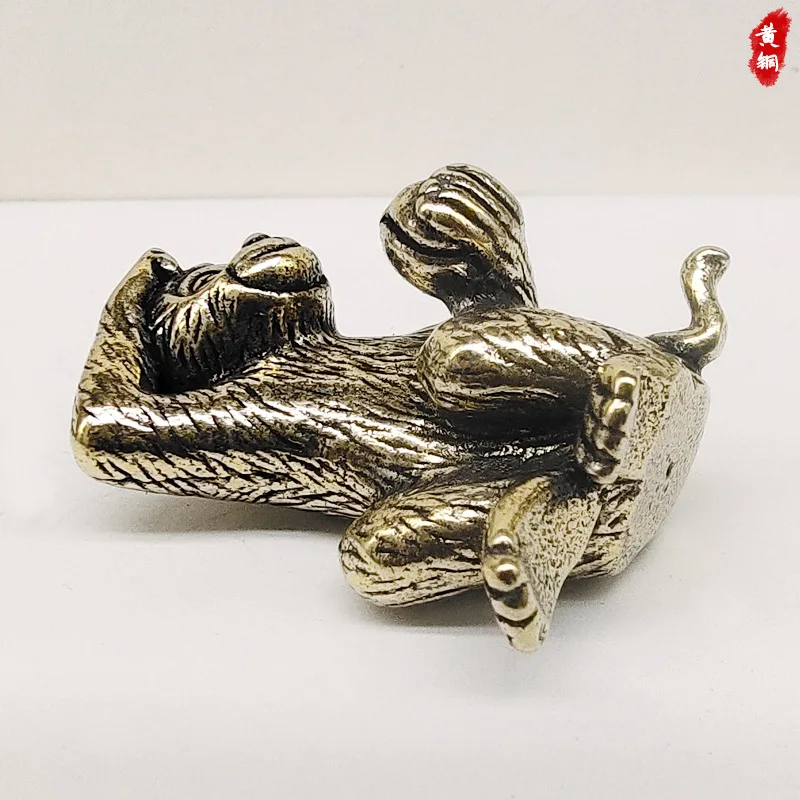 1pcs Brass Monkey Ornaments Twelve Zodiac Animals Year Creative Hand Toys Office Desktop Tea Pet