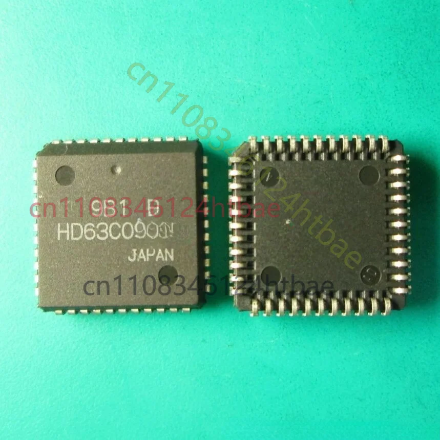 

For 1PCS HD63C03YCP HITACHI PLCC-68 8-Bit Microcontroller New Original