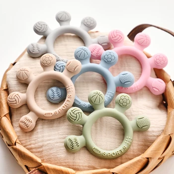 Massaggiagengive in silicone da 1 pezzo, giocattoli per bambini 0-12 di grado alimentare, giocattoli sensoriali per anelli di dentizione per i più piccoli, giocattoli lenitivi per cartoni animati di calcio in silicone