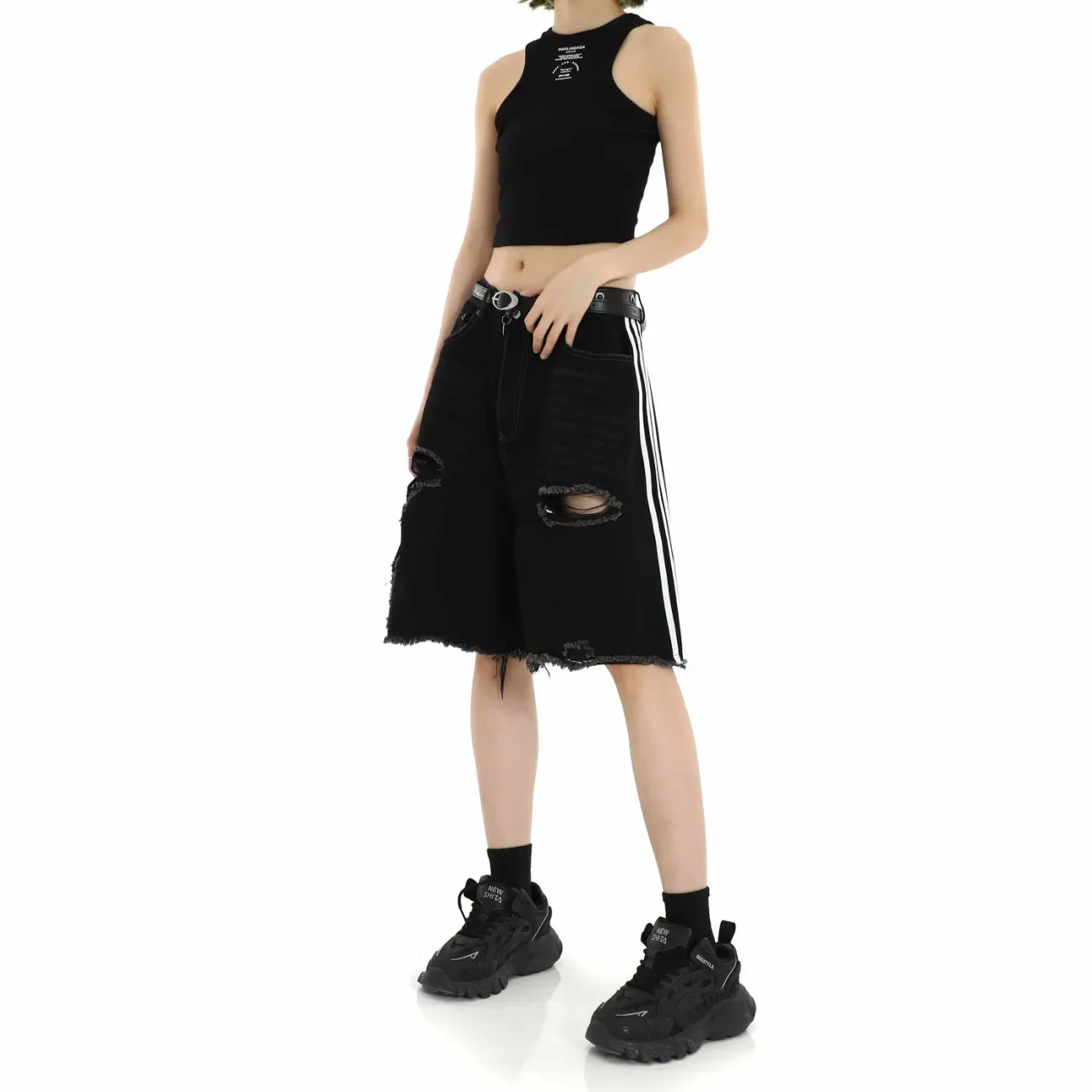 

Street Y2k Shorts Wonmens Striped Stitching Ripped Tassel Denim Shorts Fashion Loose Washed Jeans Three-bar Raw Edge Pants