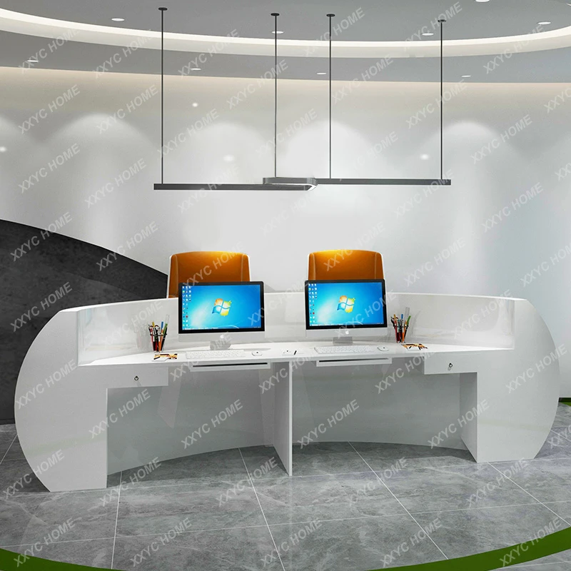A reception desk creative round bar welcome medical beauty consulting desk