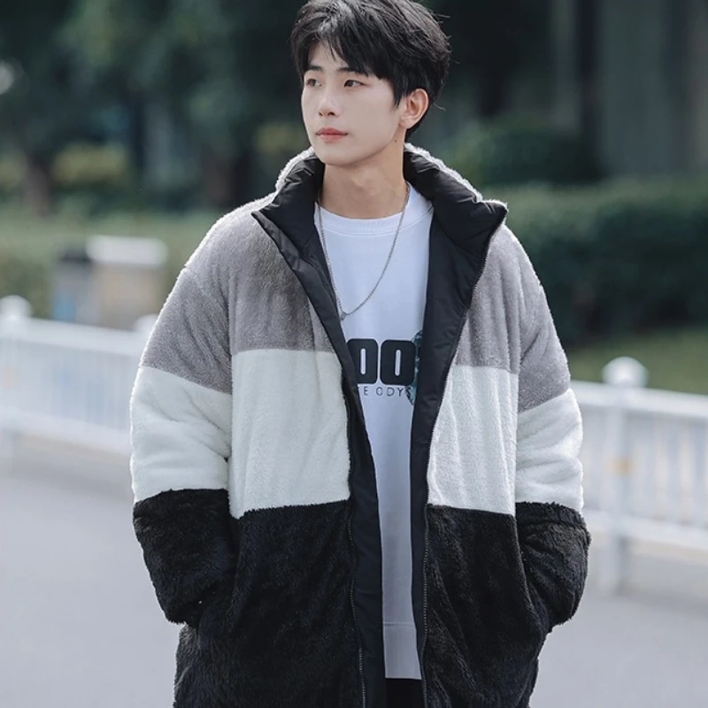 سترة شتوية للرجال ذات وجهين سميكة من القطن بياقة مدورة مخططة من الصوف سترة قطنية مريحة ودافئة وملابس خارجية