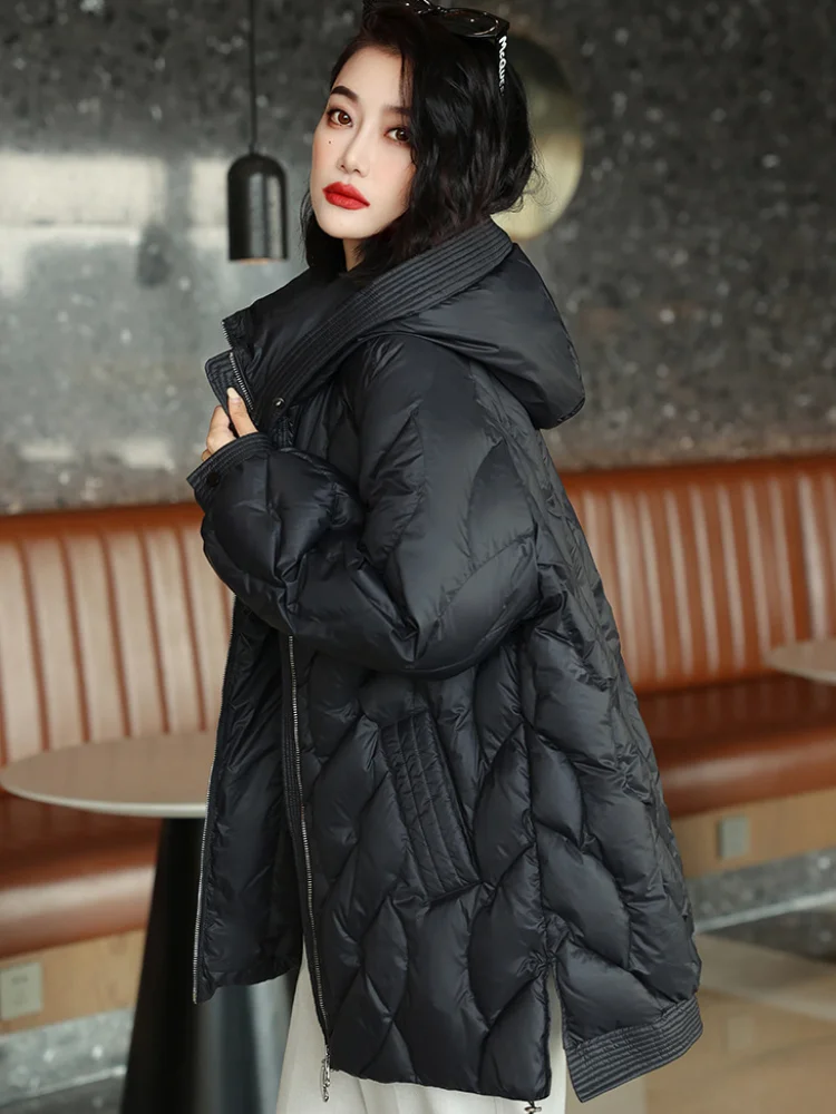 Autumn and Winter Long Down Jacket Thickened 90 Duck Down Down Jacket Loose Hooded Warm Jacket Street Beat Fashion Casual Parkas