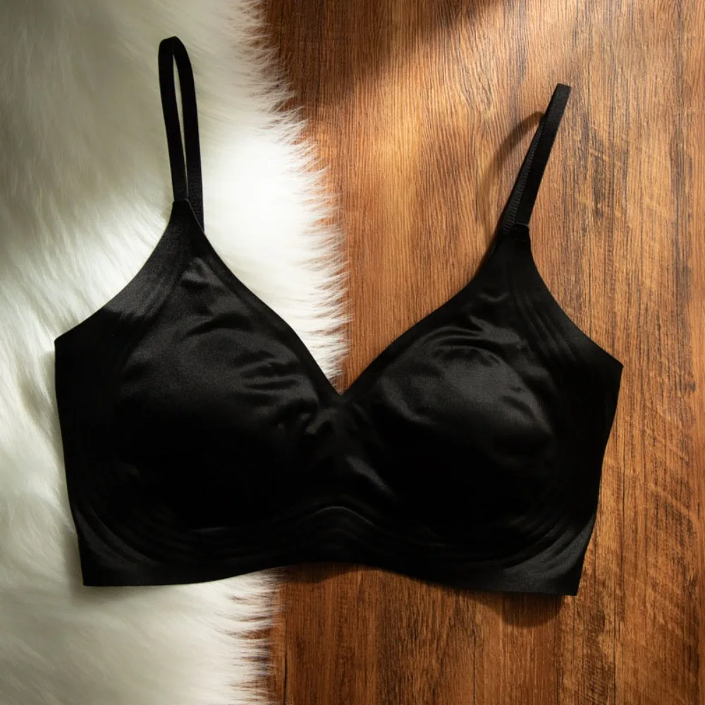 Lace Thin Satin Wireless Deep V Bra Close-fitting Anti-sagging Brassiere for Women Gathered Breasts Shockproof Push Up Underwear