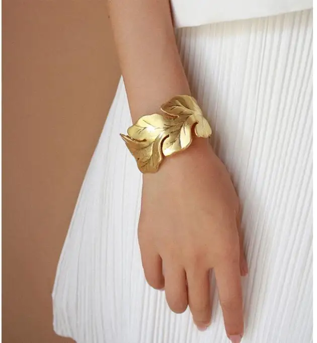 Brass With 18K Gold Statement Wide Leaves  Bangle Women Jewelry Designer T Show Runway Gown Rare INS Japan Korean Trendy