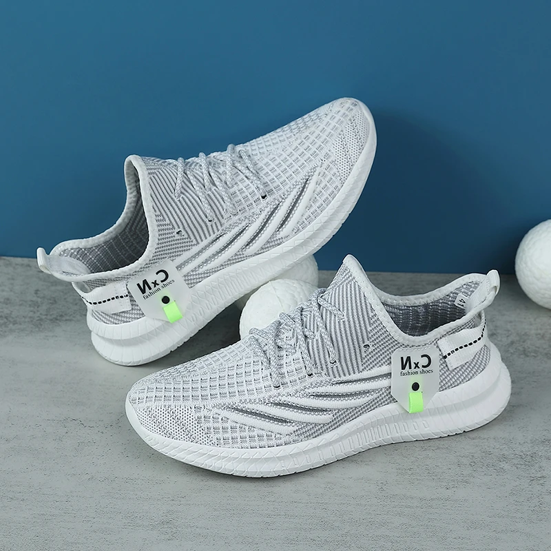 YRZL Zapatos de entrenamiento de gimnasia para hombres 2025 Zapatillas cómodas antideslizantes Zapatos ligeros para caminar Zapatos casuales sin cordones para entrenamientos