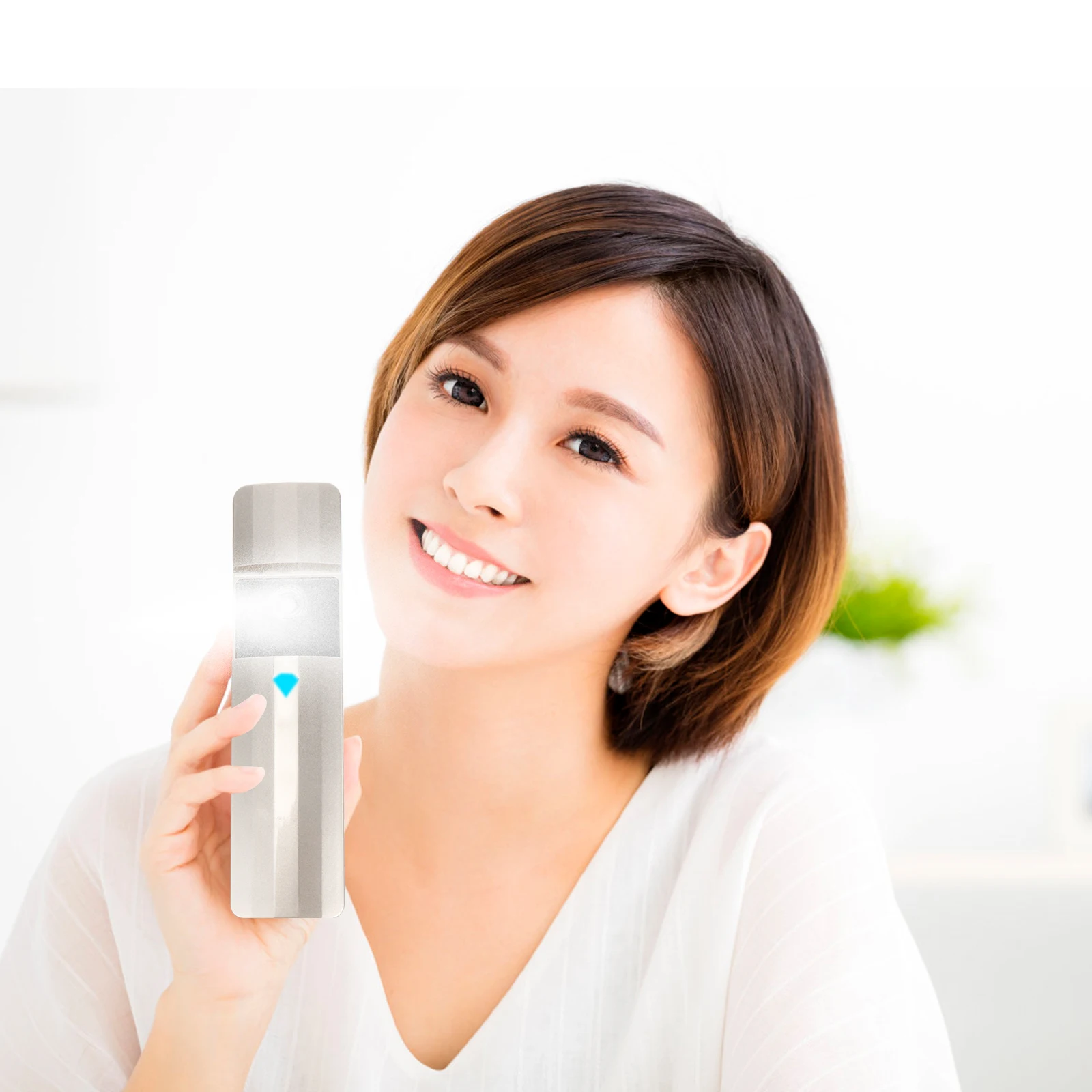 

Slide Spray Sliding Mist Sprayer Face Mister Portable Moisturizing Humidifier Plastic Facial Travel