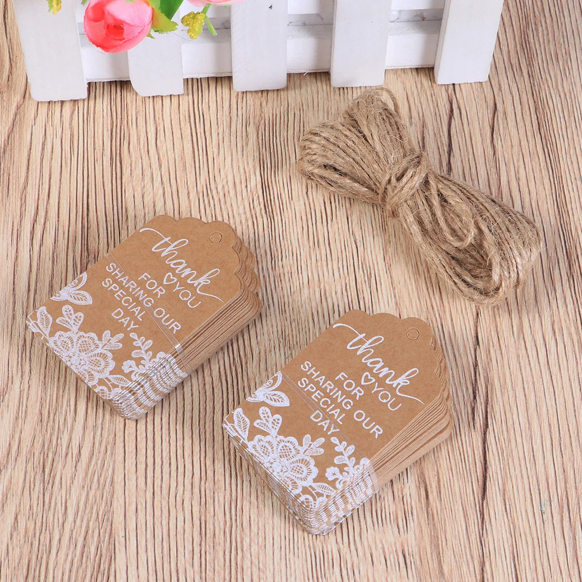 

100 Pcs Kraft Paper Tags White Flower Printed Baking Food Package Tags with Rope for Wedding Party