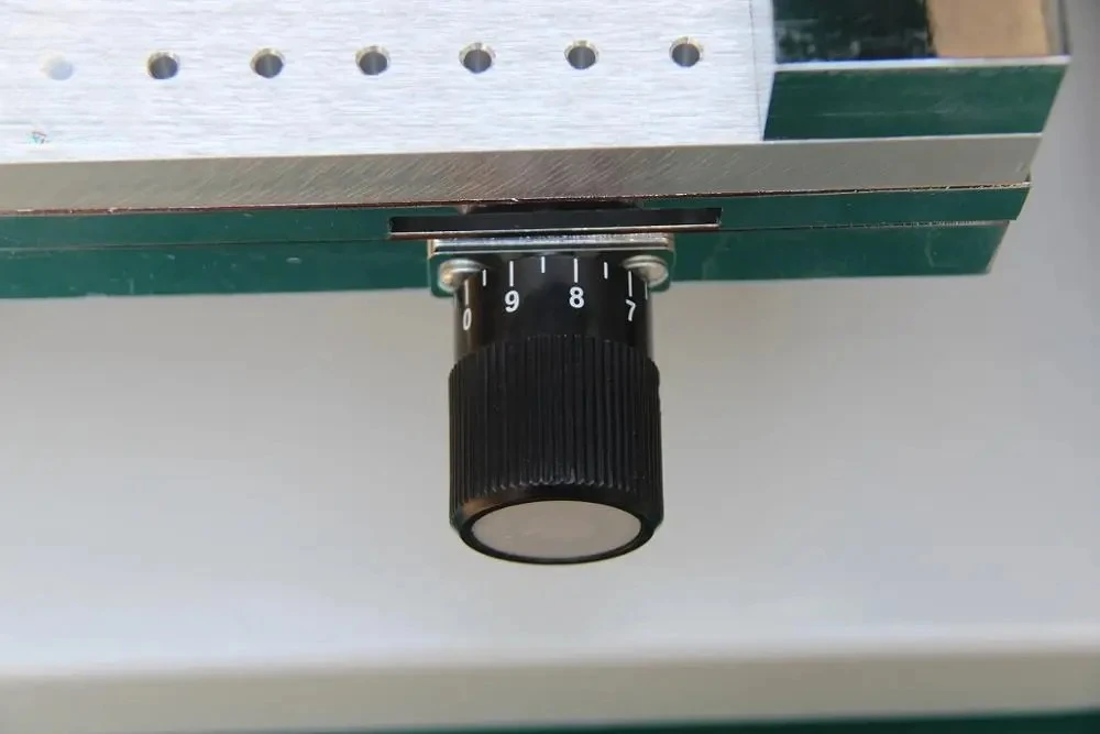 SMT Steel Mesh Smt Screen Printing Machine High Precision Solder Paste Printer ZB3040H